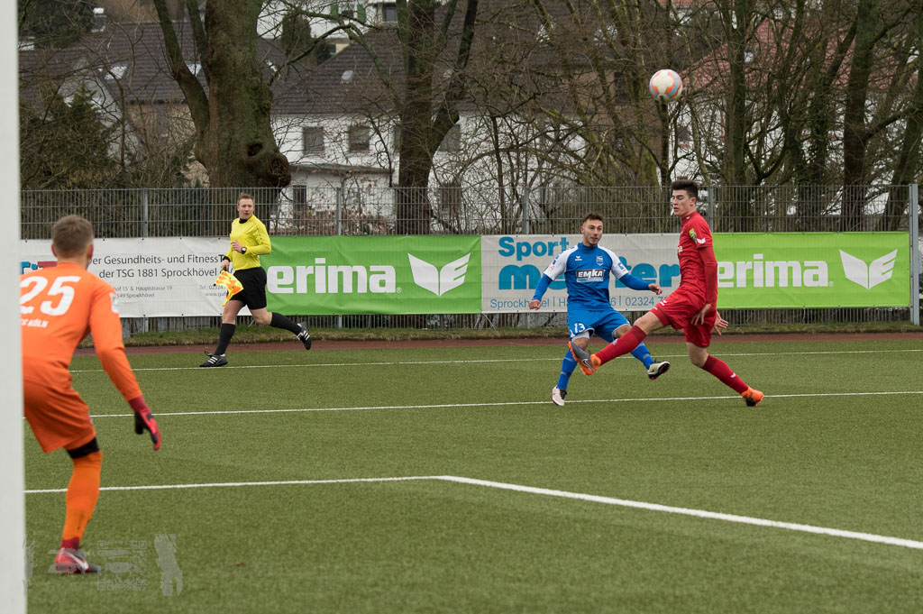 OL17-18_20180211_039_TSG_-_1FCKoeln_Test_IMGP8036.jpg