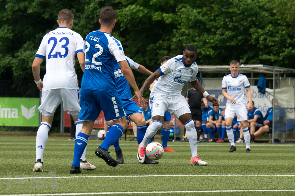 OL17-18_20180527_040_TSG_-_FCSchalke04U23_Rueck_IMGP5001.jpg