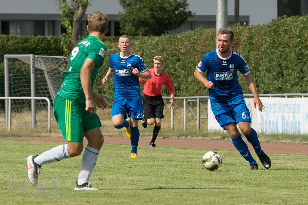 OL18-19_20180812_040_HolzwickederSC_-_TSG_Hin_IMGP8736.jpg