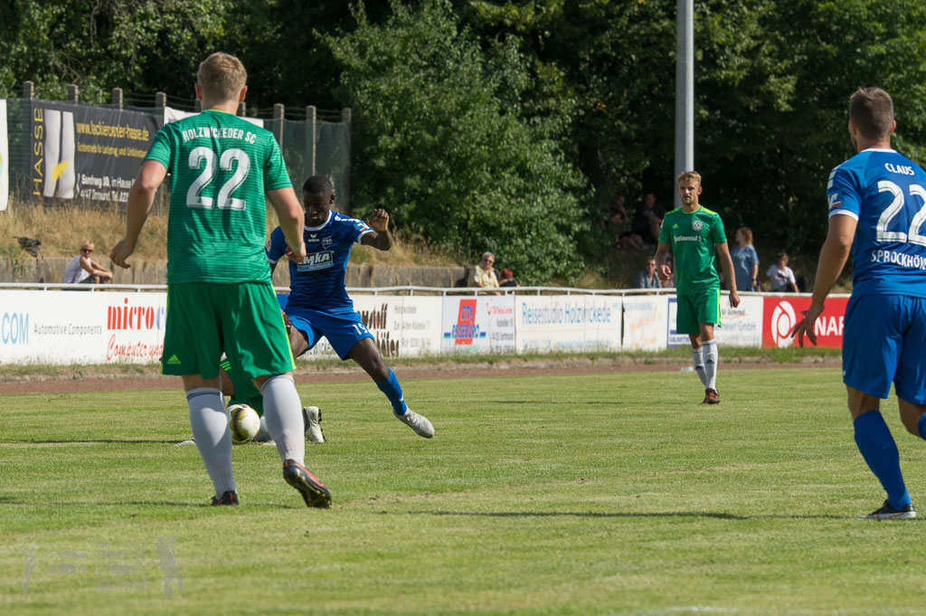 OL18-19_20180812_064_HolzwickederSC_-_TSG_Hin_IMGP8889.jpg