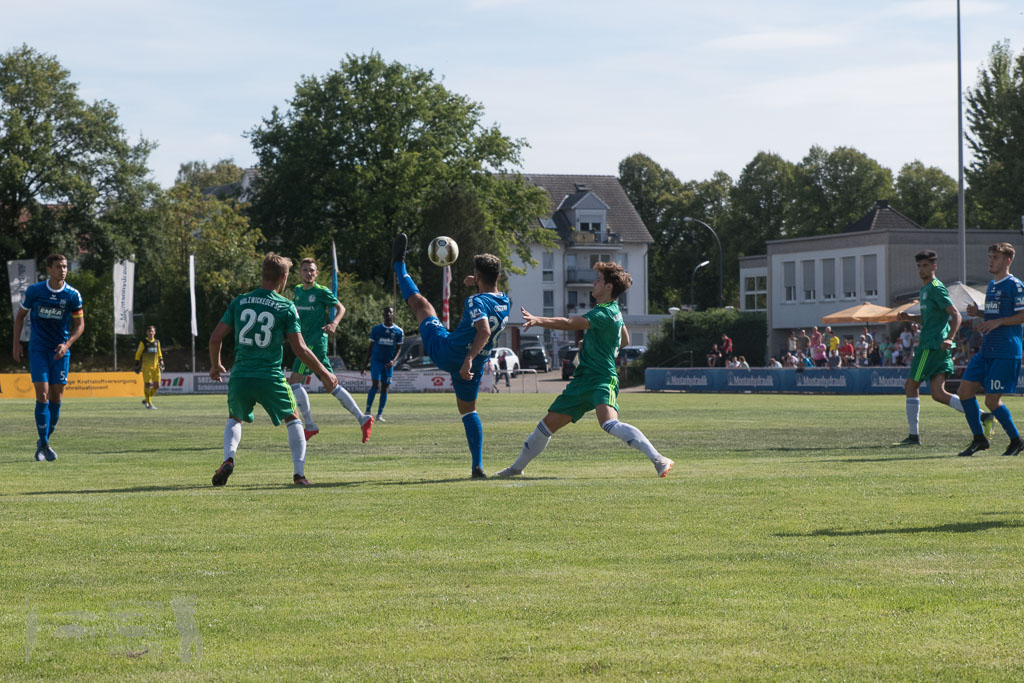 OL18-19_20180812_080_HolzwickederSC_-_TSG_Hin_IMGP9376.jpg