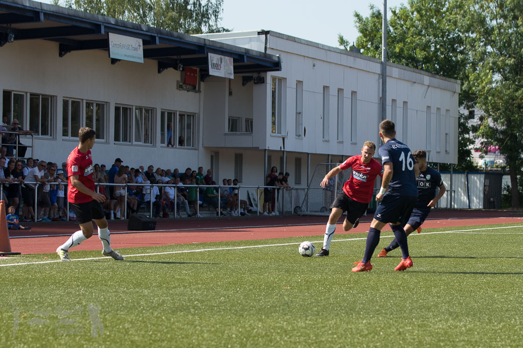 OL18-19_20180819_045_TSG_-_FCGuetersloh_Hin_IMGI9427.jpg