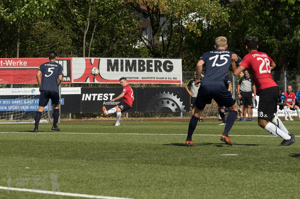 OL18-19_20180819_132_TSG_-_FCGuetersloh_Hin_IMGP9368.jpg