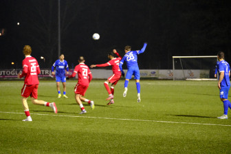 Standard-Caption hier