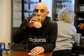 Standard-Caption hier